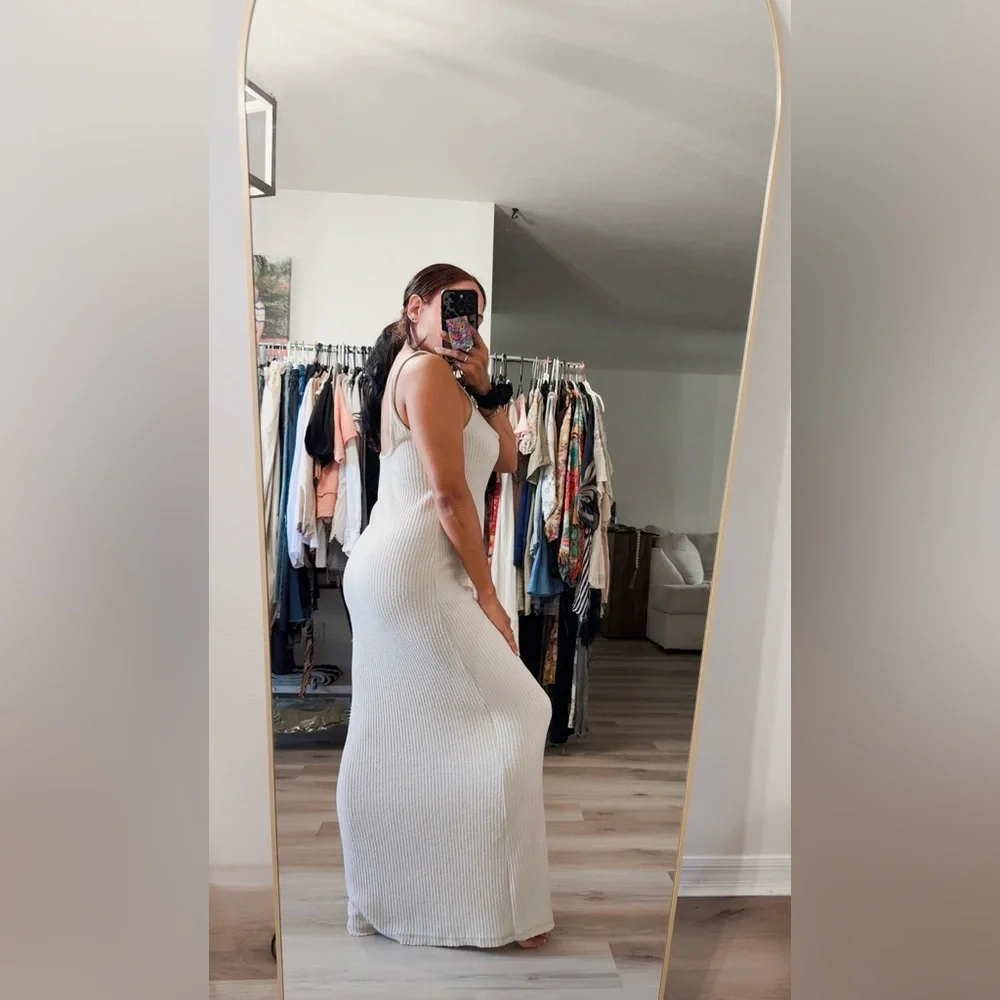ZARA RIBBED KNIT V-NECK FITTED MAXI DRESS - Picture 3 of 5